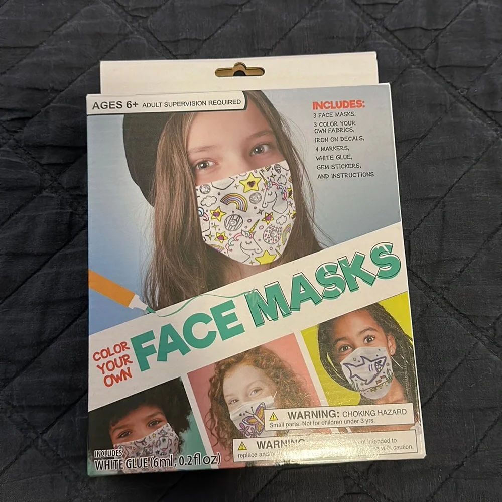 NWT Color Your Own Face Masks